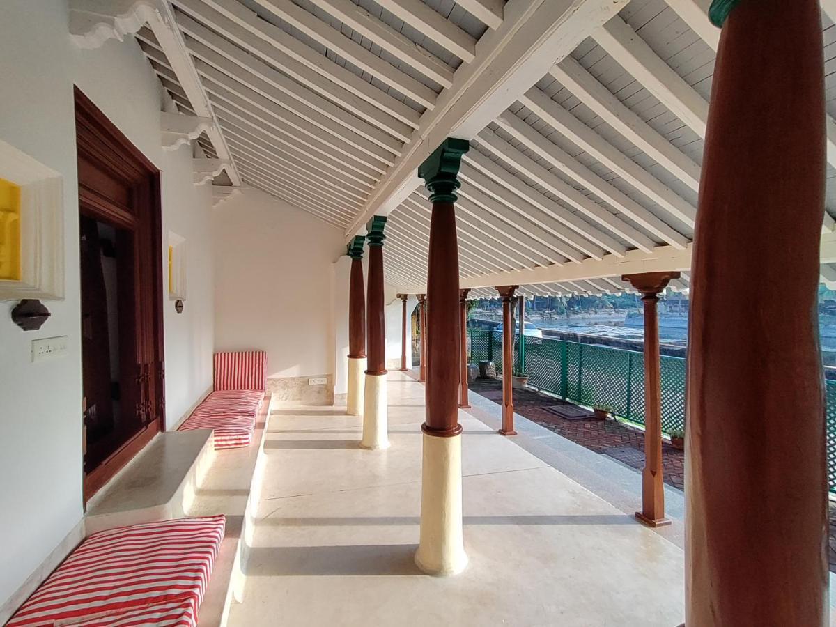 Mangala Heritage By Luxunlock Private Villas Tirukkannapuram Екстер'єр фото